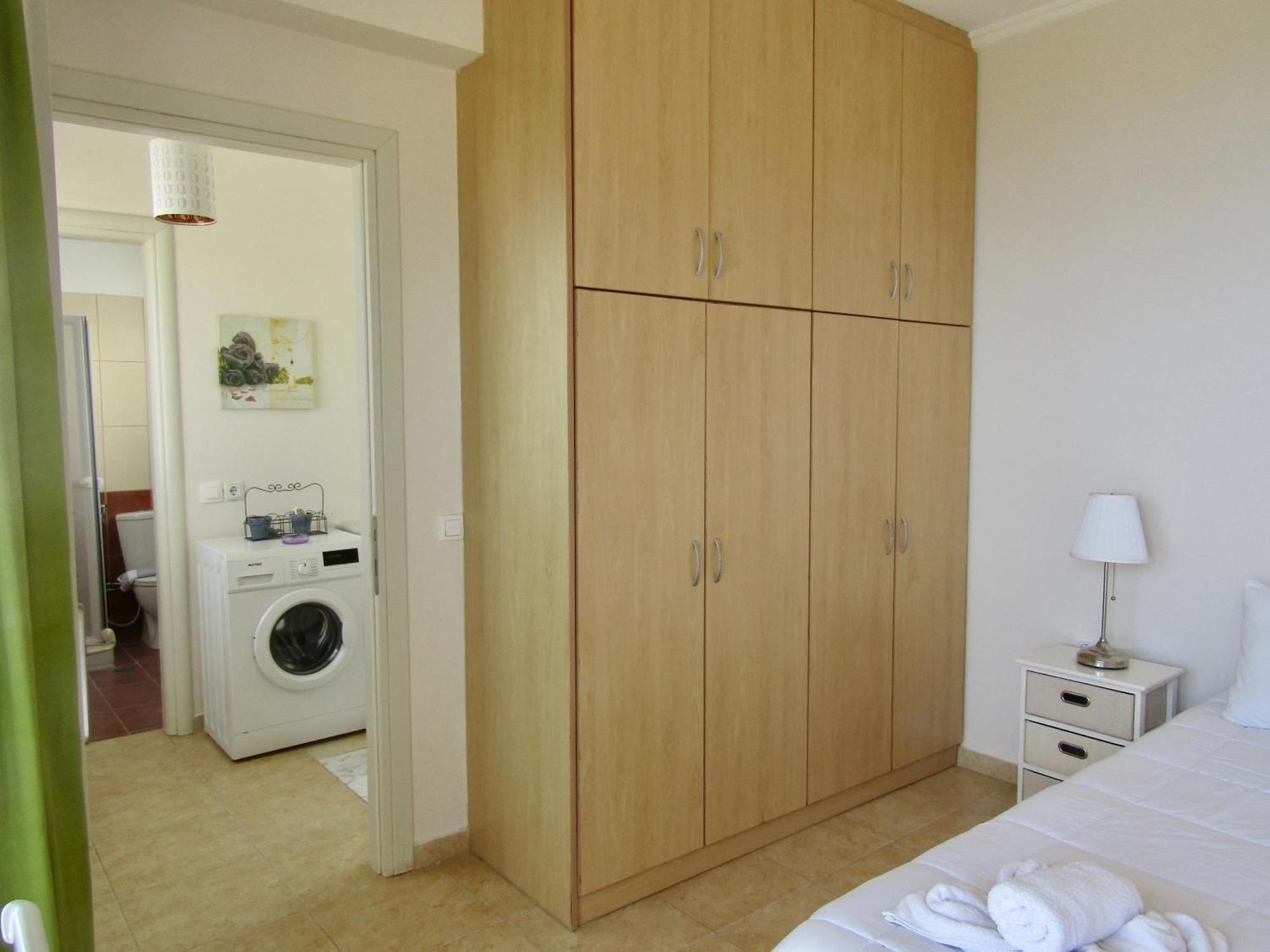 Aparthotel Barbati Beach Apartments