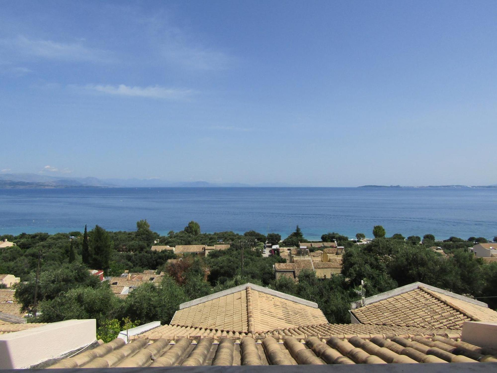 Aparthotel Barbati Beach Apartments